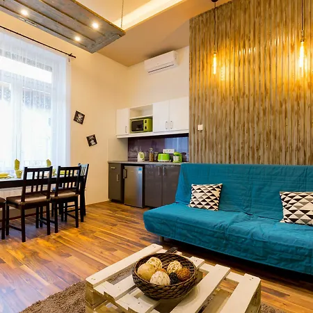 Bpm - Downtown And Luxury * Budapest